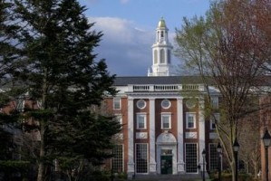 特朗普政府允许哈佛大学30日内提出申诉