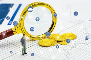 期货多头策略应关注哪些指标？这些指标在投资决策中有何作用？