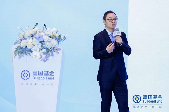 富国基金周文波：消费板块或迎价值重估，把握“新老交替”投资机遇